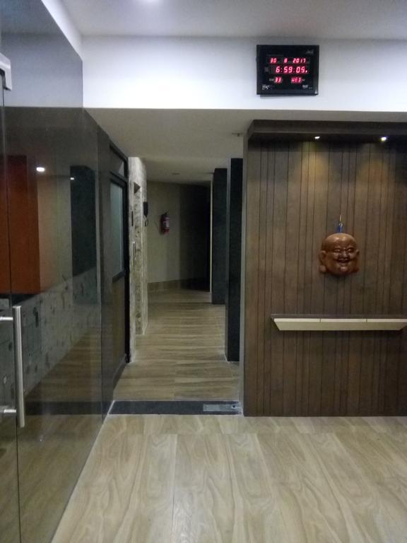 Season 4 Residences - Nungambakkam Near Us Consulate, Apollo Hospital, Shankar Nethralaya 钦奈 外观 照片